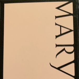 MaryKay brand new foundation luminous and matte
